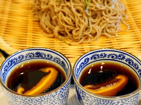 干し椎茸出汁で作ると断然美味!ざる蕎麦のつゆ